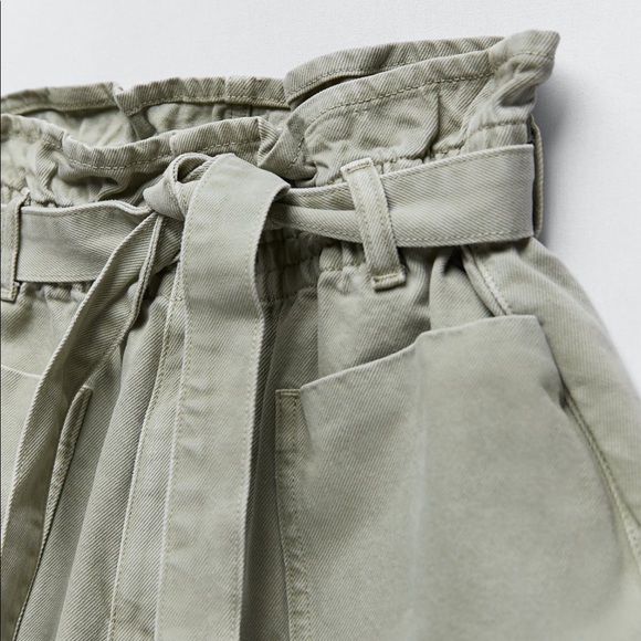 ✨Zara Paperbag Denim Shorts✨ - Picture 5 of 8